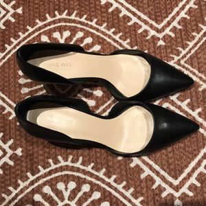 NINE WEST KITTEN HEELS